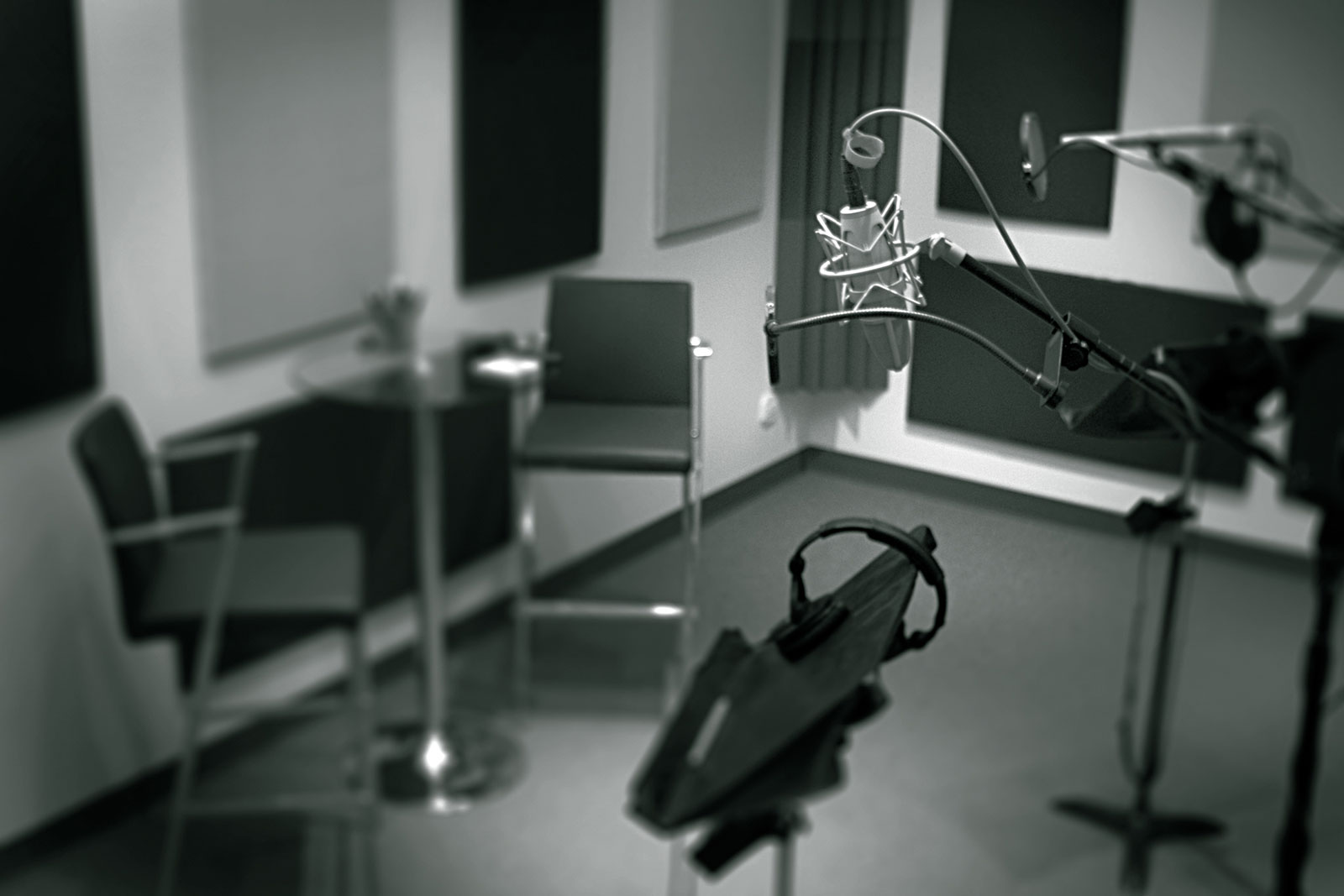 Noise Floor Studio Noise Floor Studio